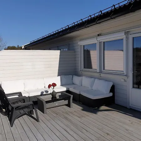 Summer Apartment With Terrace In Grimstad * Grimstad (Aust-Agder)