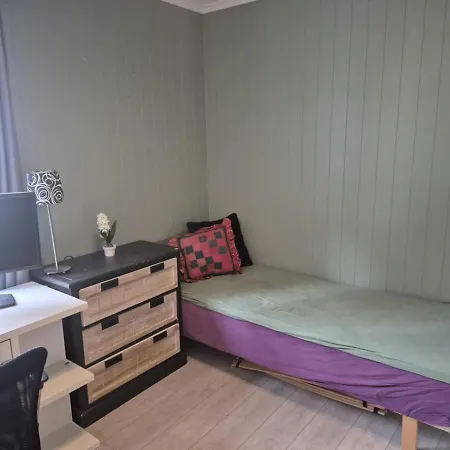 Summer Apartment With Terrace In Grimstad *